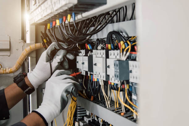 Best Circuit Breaker Repair  in Wedgefield, FL